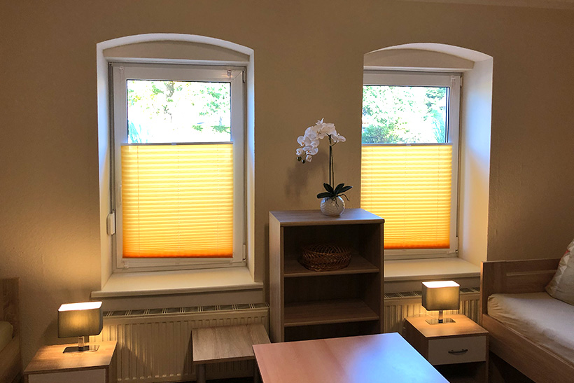 Zimmer 2 - Zimmer mit zwei Betten - Vermietung Zimmer 2 - Zimmervermietung für Pendler und Monteure